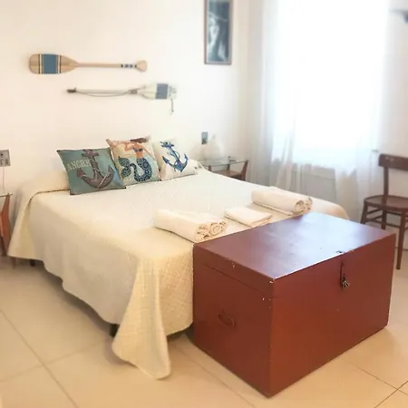 Glicine Alojamento de Acomodação e Pequeno-almoço 3*