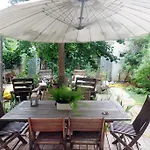 Nocleg ze śniadaniem Glicine 3*