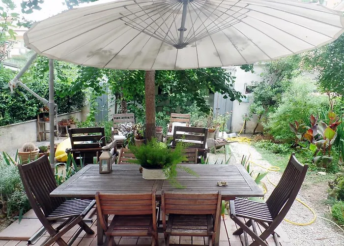 Bed and Breakfast Glicine 3*